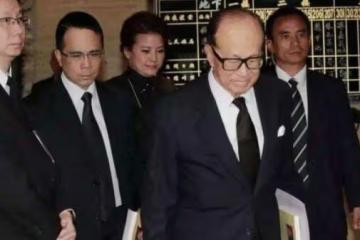 為配合李嘉誠，霍啟剛大婚8次修改結婚時間，他卻只露面5分鐘