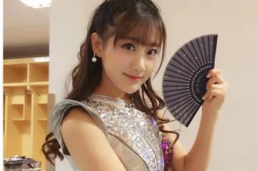 李藝彤的私服寫真照片，不愧是顏值少女，她是許多宅男心中的女神