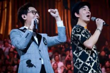 李豪為劉德華的尷尬聊天道歉，老婆卻說他不擅長採訪，但他是娛樂主持鼻祖