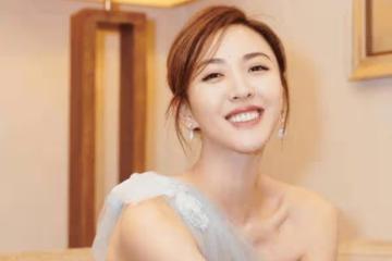 她曾是楊冪助理,因顏值太高被導演看中,與胡歌合作後一炮而紅!