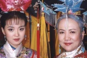 《還珠格格》她是最經典的老佛爺，劇外婚姻幸福，戲外嫁給了「諸葛亮」！