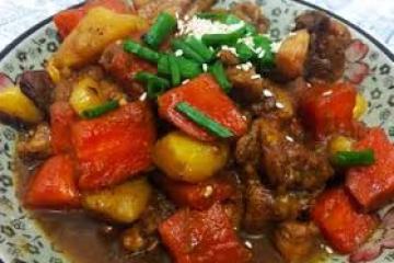【營養好吃的家常菜】土豆胡蘿蔔燒雞