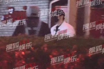 黃曉明生活太瀟灑,泡吧嗨到凌晨回酒店,baby卻忙於各個盛典活動
