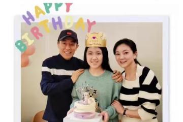 71歲張藝謀為女兒慶生,手搭肩膀親密似爺孫,嬌妻陳婷素顏狀態好
