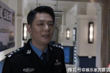 《罰罪》肖振邦的香菸是什麼牌子?肖振邦敲香菸盒有什麼含義