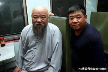 國家一級演員李琦:頓頓喝酒一天2包煙,惡疾纏身瘦到難辨認