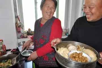 鳳凰男老公：你容不下我父母和侄子，那我們就離婚