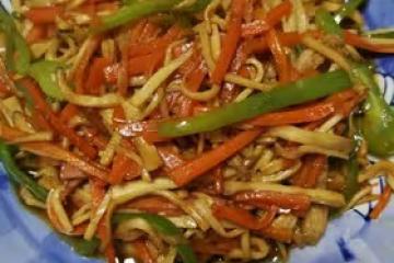 杏鮑菇炒肉絲