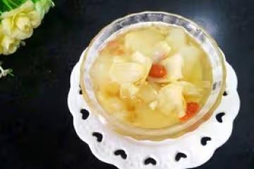 冰糖百合雪梨湯