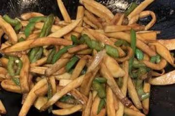 費米飯的蚝油青椒炒杏鮑菇