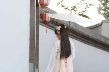 美容指南-花羽油傘輕紗飛揚吳宣儀
