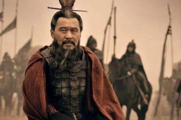 頂著一副「面癱臉」,演技卻被吹爆的3位男星,每一位都是老戲骨