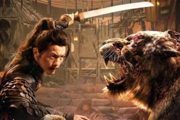 《狂虎危城》上映,謝苗大戰變異喪虎,《目中無人》原班人馬打造