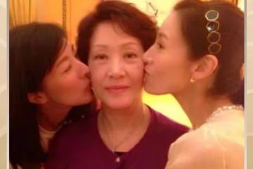 李嘉欣母親:被丈夫趕出家門,兩個女兒長相天壤之別專為豪門而生
