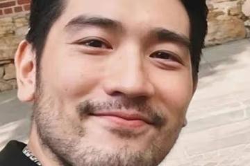 高以翔銅像揭幕：黑人陳建州代表致詞，高爸高媽感謝每一位朋友