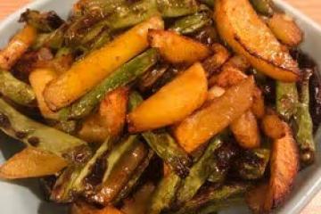 簡單又好吃的土豆燒芸豆