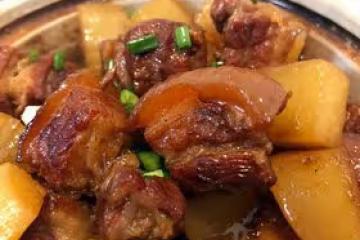 白蘿蔔紅燒肉