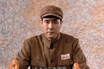 電視劇《《《亮劍》》中,丁薇的畢業論文為何在關鍵時刻停了下來?