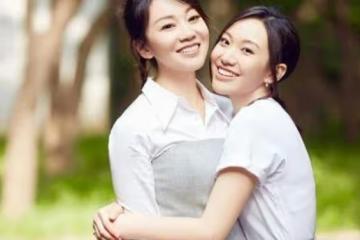 這些明星竟然是母女關係,足足被騙了十年,藏得太深