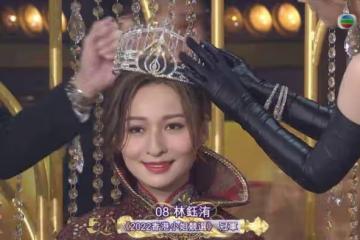 全港最愛的最美港姐,她破了一手好牌