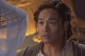 兩次演「傻子」獲得視帝，老婆是西遊記中的紅孩兒，如今兒女雙全