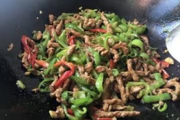 青椒肉絲（超簡單的家常菜）