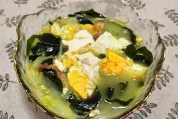 裙帶菜 嫩豆腐湯|太鮮美啦～
