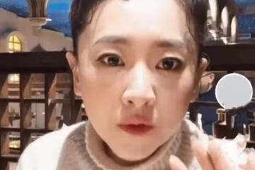 主持人月亮姐姐曬新疆美食，皮膚緊緻狀態佳，42歲宛如少女