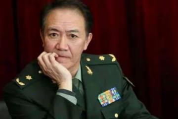 她隱瞞癌症,堅持與「李雲龍」拍戲,懷孕遭丈夫暴打,離世時27歲