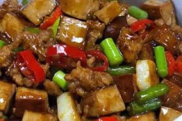 好吃是好吃，就是有點費米飯🤣