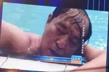58歲丟官離婚,71歲晚景淒涼,離開馮鞏後,牛群怎麼混成這樣了?