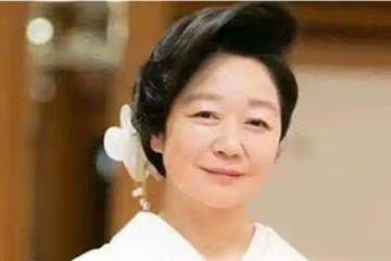 日本第一媽媽桑，身家上億，20歲成頭牌：不狠的女人在銀座坐不穩