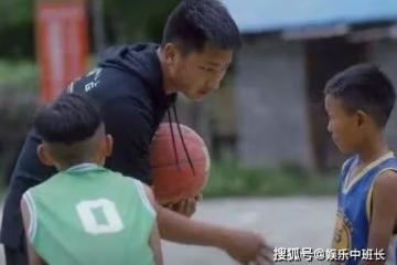 《黑鷹少年》真實存在嗎？黑鷹隊創始人瓦爾阿木是個怎樣的人