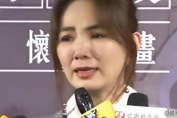 Ella出席「寒冬助老」慈善會，替媽媽道歉，現場數次感動落淚