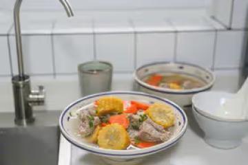 蘿蔔玉米排骨湯