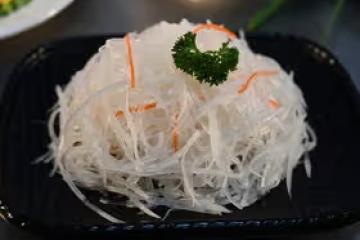 根根甜脆的糖醋蘿蔔絲