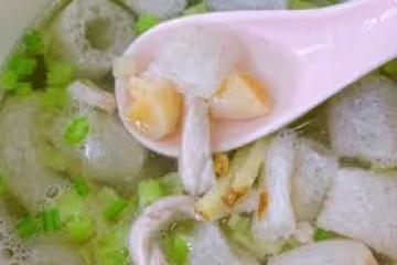 鮮到掉眉毛的竹蓀乾貝瘦肉湯
