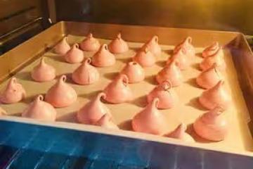 草莓甜霜🍓