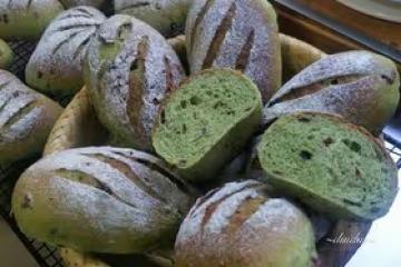 抹茶蔓越莓軟歐包