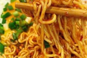👍神仙夜宵—干拌方便麵