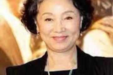 韓劇《看了又看》中里的基正媽，多年不演戲，她過得怎麼樣？