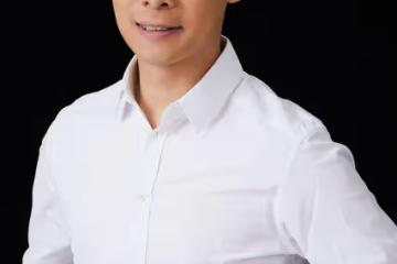 金雞獎最佳男演員一個字喊哭了張藝謀,他是在沙漠中尋找到甘泉人