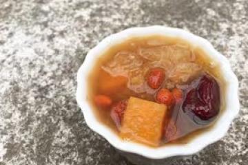 鮮銀耳番薯紅棗糖水羹