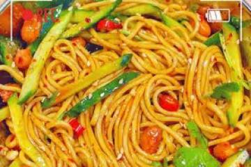 酸辣涼拌面🍜