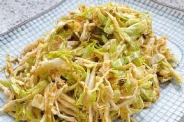 爽脆可口的捲心菜（涼拌包菜）