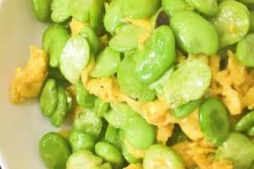 雞蛋炒蠶豆瓣