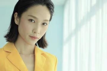 恭喜!又一香港著名女星簽約TVB,新劇合作視帝演女主角火速上位