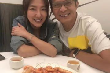多次傳緋聞,TVB女星關寶慧與黃日華感情甚好,不排除有發展可能
