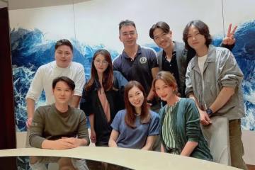 最狂同框!林志玲偕伴AKIRA、陳怡蓉夫婦合體「曾馨瑩都來了」