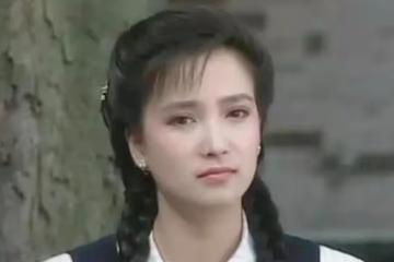 就算背負罵名也要嫁許亞軍,何晴患腦瘤後,陪她的為何卻是廖京生